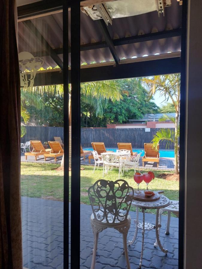St Lucia Lodge Bagian luar foto